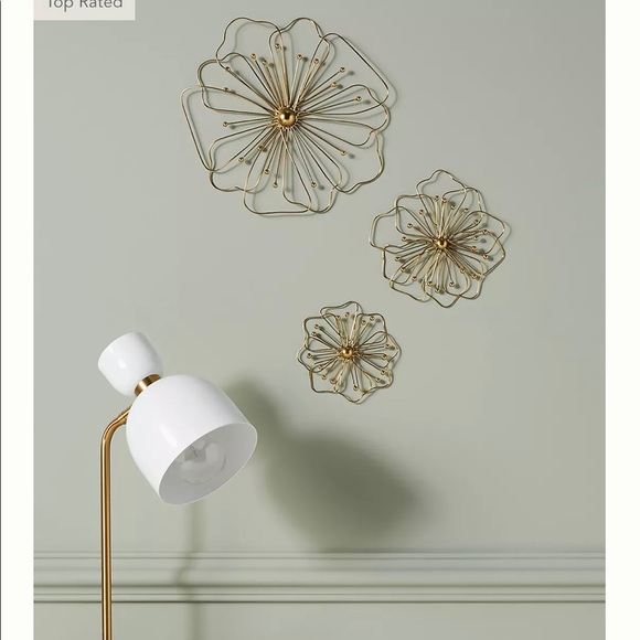 Pauelene Wire Wallflowers from Anthropologie.
